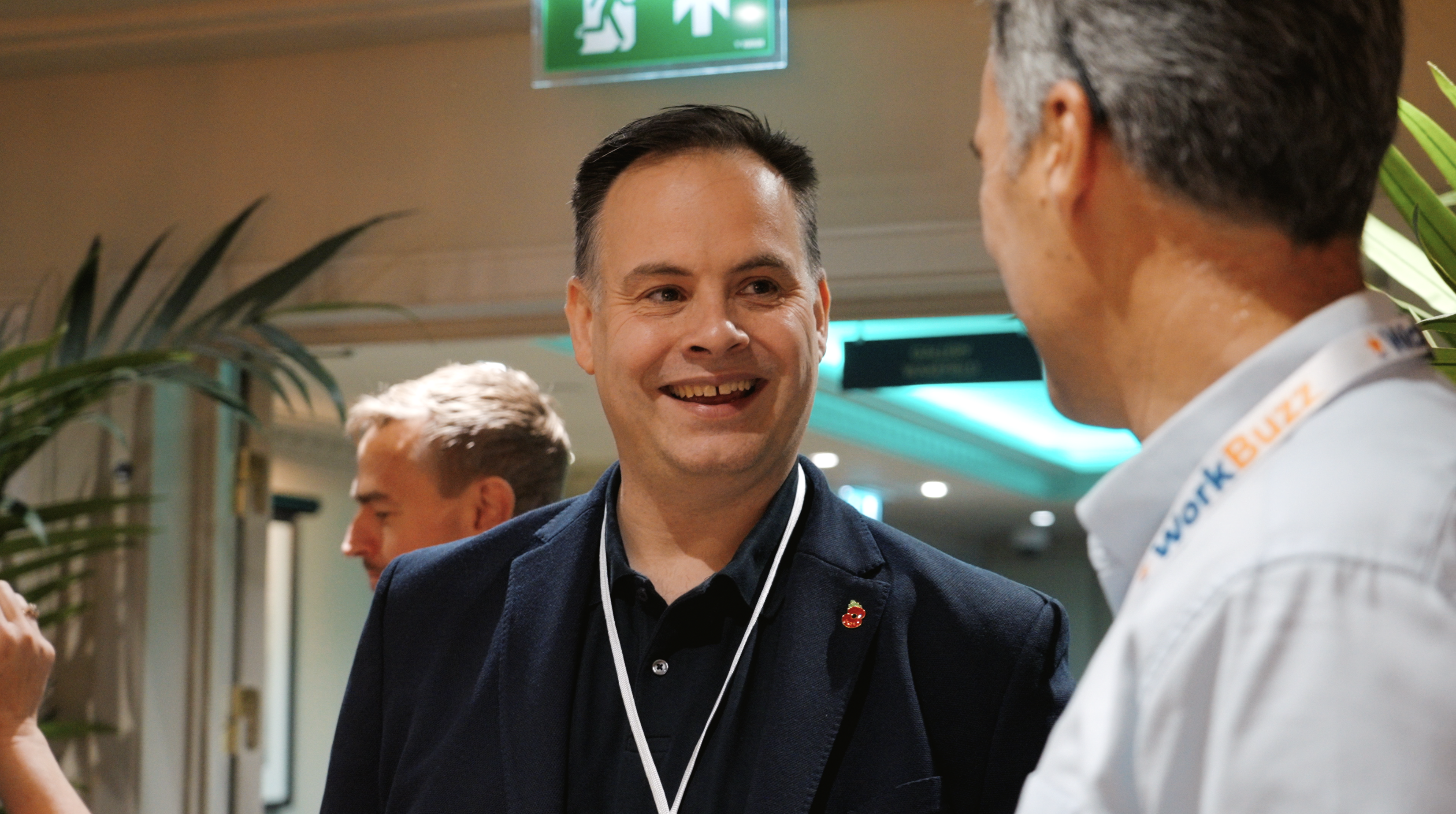 WorkBuzz Live Images_45.54